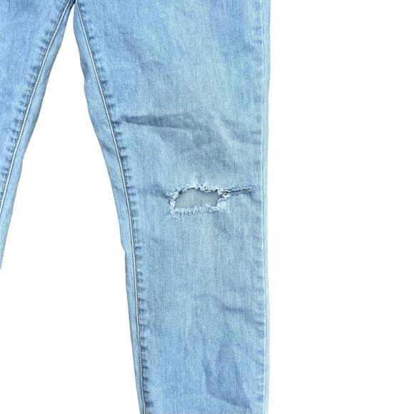 VANS Light Wash Distressed Jeans Size 9 - Picture 4 of 7